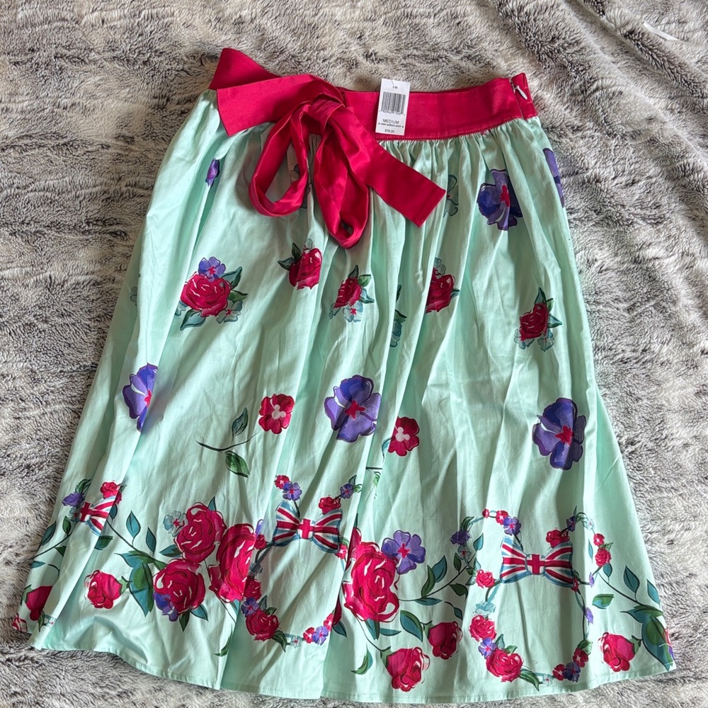 Disney UK Parks Garden Skirt